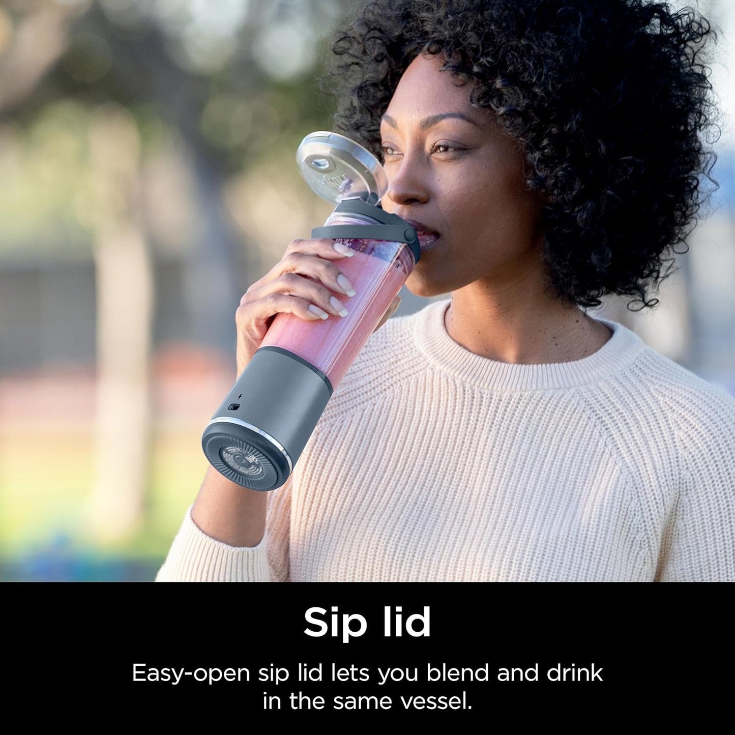 20oz Draagbare Blender Maak smoothies en sapjes overal met deze draagbare blender. Aangedreven door een 270W motor en een 4000mAh via USB oplaadbare batterij