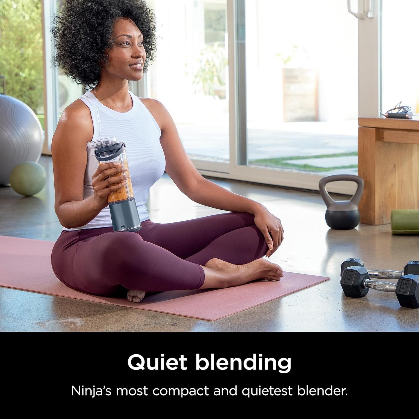 20oz Draagbare Blender Maak smoothies en sapjes overal met deze draagbare blender. Aangedreven door een 270W motor en een 4000mAh via USB oplaadbare batterij
